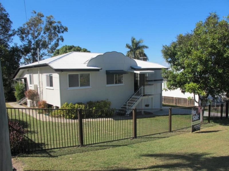 15 Cairns Street, The Range QLD 4700